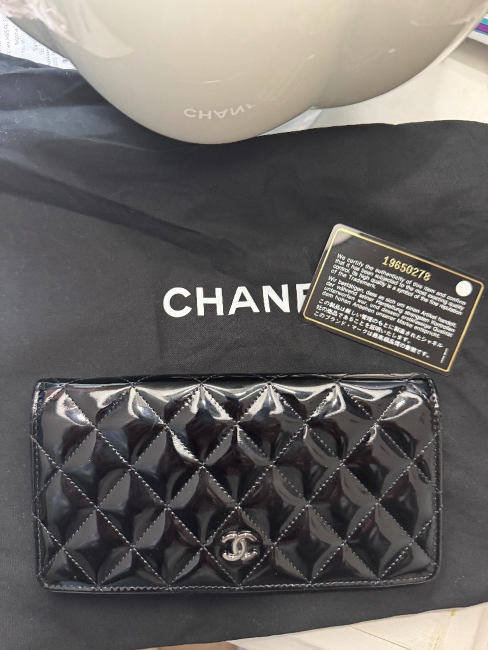 Chanel wallet